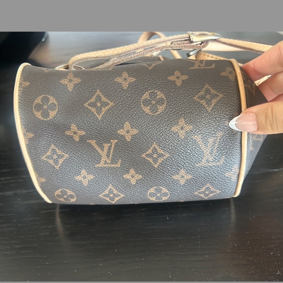 LOUIS VUITTON MONOGRAM CANVAS WOMEN'S BACKPACK/BAG, ZIPPER HANDLE. - Picture 16 of 16